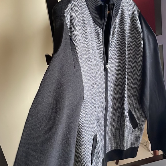 Allen Solly premium wool blend full sleeve sweater with zipper - Picture 3 of 7